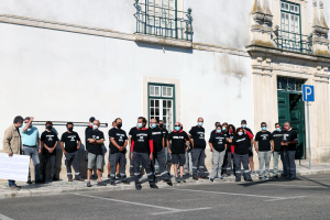 Leia mais sobre o artigo Em Portugal, privatização dos Correios resultou em ineficiência
