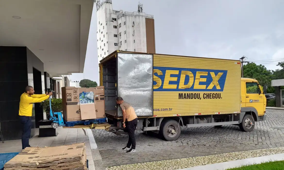 No momento, você está visualizando Momentos em que os Correios ajudaram em situações de calamidade pública